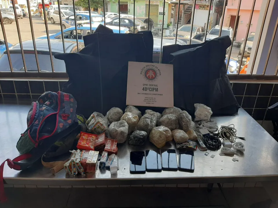 Os materiais apreendidos foram encaminhados à Central de Flagrantes, na avenida ACM | Foto: Divulgação | SSP-BA