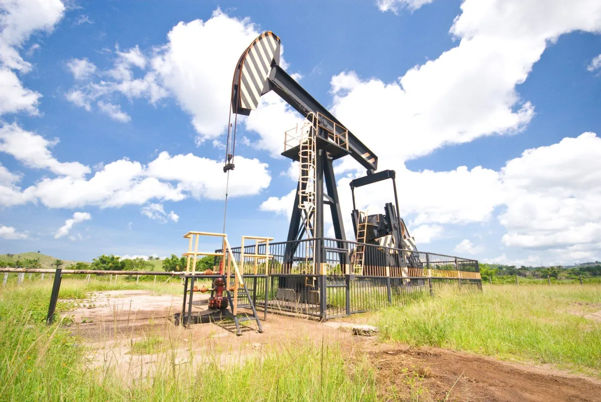 Vinte e oito campos terrestres de petróleo serão vendidos pela Petrobras na Bahia