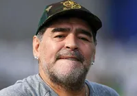 Romário lamenta morte de Maradona: "Meu amigo se foi"