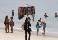 Rio de Janeiro decide liberar aulas, esportes coletivos e praias