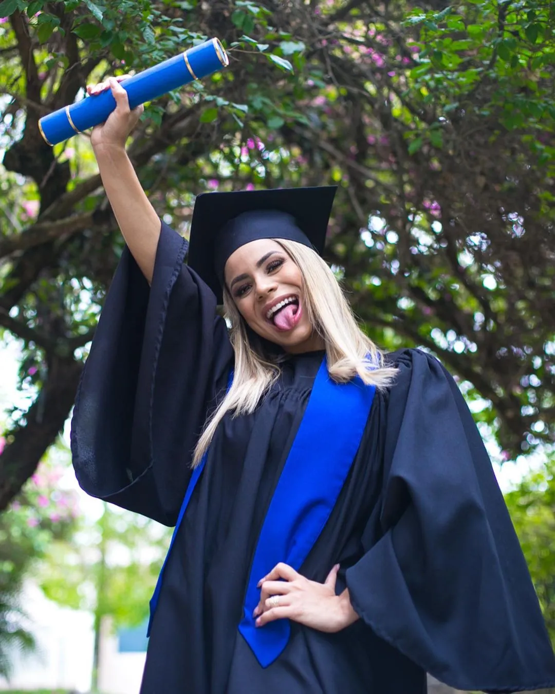 Lexa anunciou conclusão do seu curso superior e declarou que a “educação é o caminho” | Foto: Reprodução | Instagram