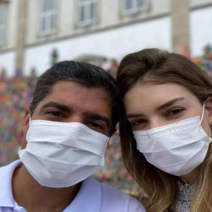 Gestor foi acompanhado pela esposa Mariana | Foto: Reprodução | Instagram