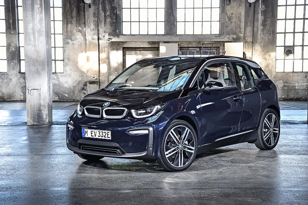 BMW i3, primeiro carro 100% elétrico vendido no Brasil | Fotos: Divulgação