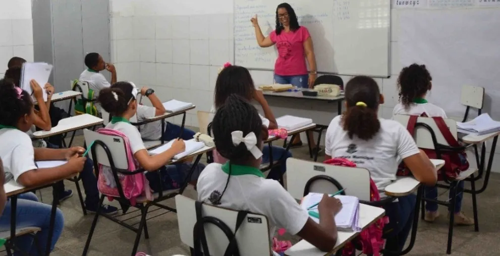 Prefeitura também prorrogou o prazo de validade do concurso para mais dois anos, contados a partir de terça | Foto: Divulgação | Prefeitura de Feira de Santana
