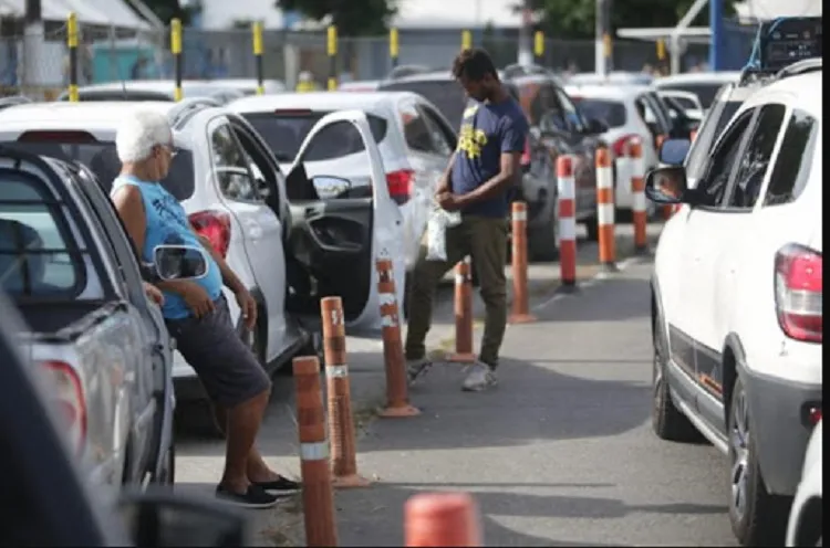 Espera o sistema ferry-boat nesta quinta é menor pra quem tá de carro