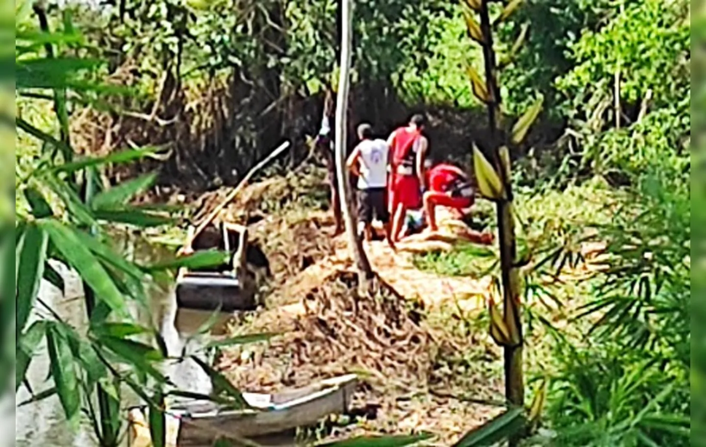 Dupla de pescadores encontrou o corpo | Foto: Reprodução | Giro Ipiaú