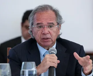 Governo pretende privatizar Correios, Eletrobras e mais sete empresas em 2021