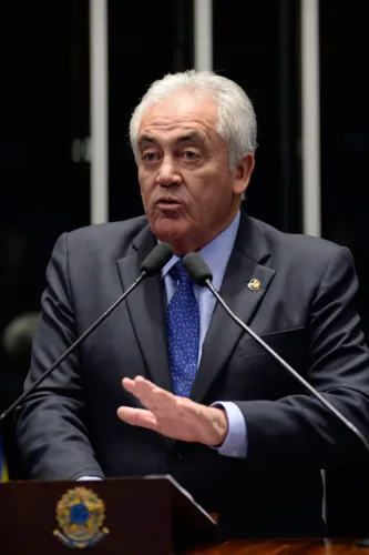 Otto Alencar tem sido firme em posições contrárias ao governo | Foto: Jefferson Rudy | Agência Senado | 5.4.2017