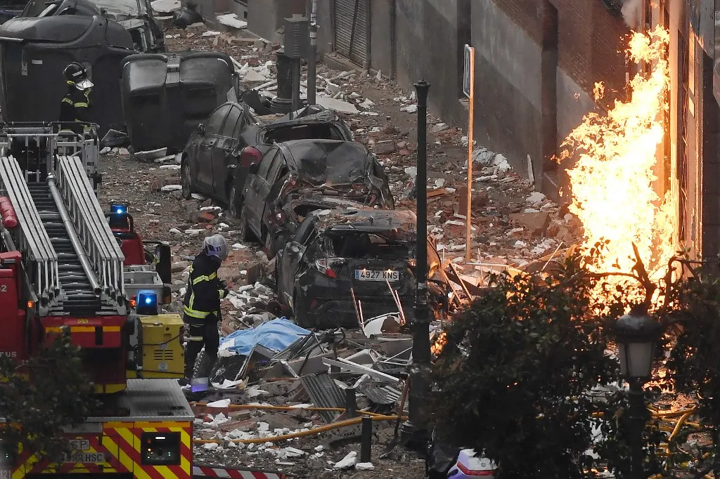 Vazamento de gás destruiu um prédio no centro de Madri | Foto: Oscar Del Pozo | AFP