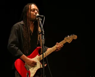 Show de blues e oficina de mímica fazem parte da programação virtual no Teatro Gamboa