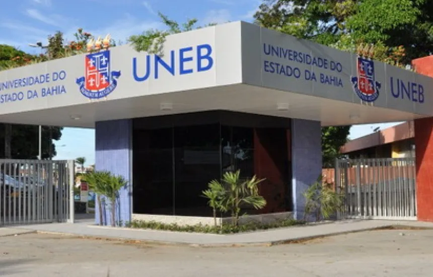 Benefício pretende atender cinco mil estudantes e é dividido em duas modalidades: Auxílio Financeiro e Auxílio Conectividade I Foto: Divulgação