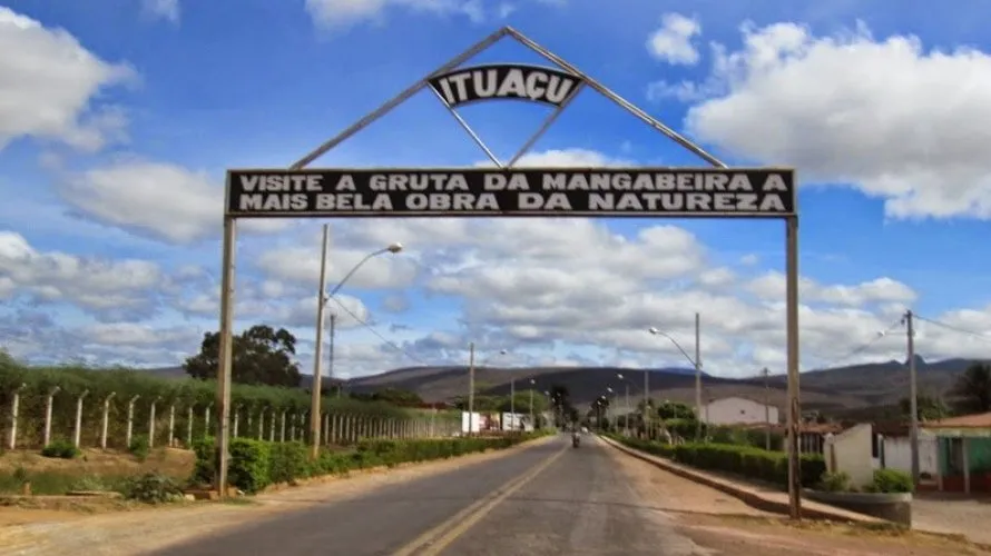 O ex-gestor municipal declarou que todas as providências já estão sendo tomadas pelas polícias Militar e Civil.