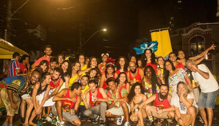 Imagem ilustrativa da imagem Lembranças emblemáticas do Carnaval animam foliões