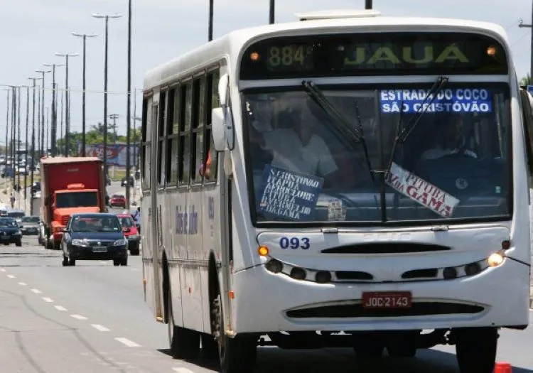 Circulação dos meios de transporte metropolitanos aquaviários, como ferry boat e lanchinhas, deverá ser suspensa nos dias 20 e 21 de março