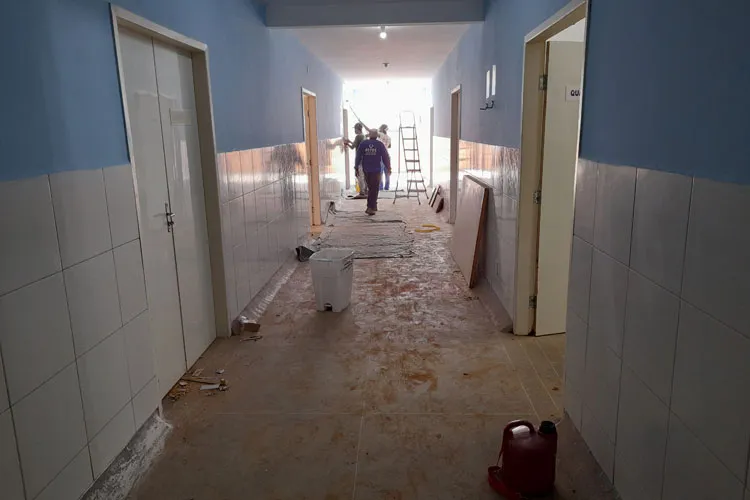 Serão dez leitos de UTI e dez leitos de retaguarda para atender os pacientes infectados pelo Coronavírus.