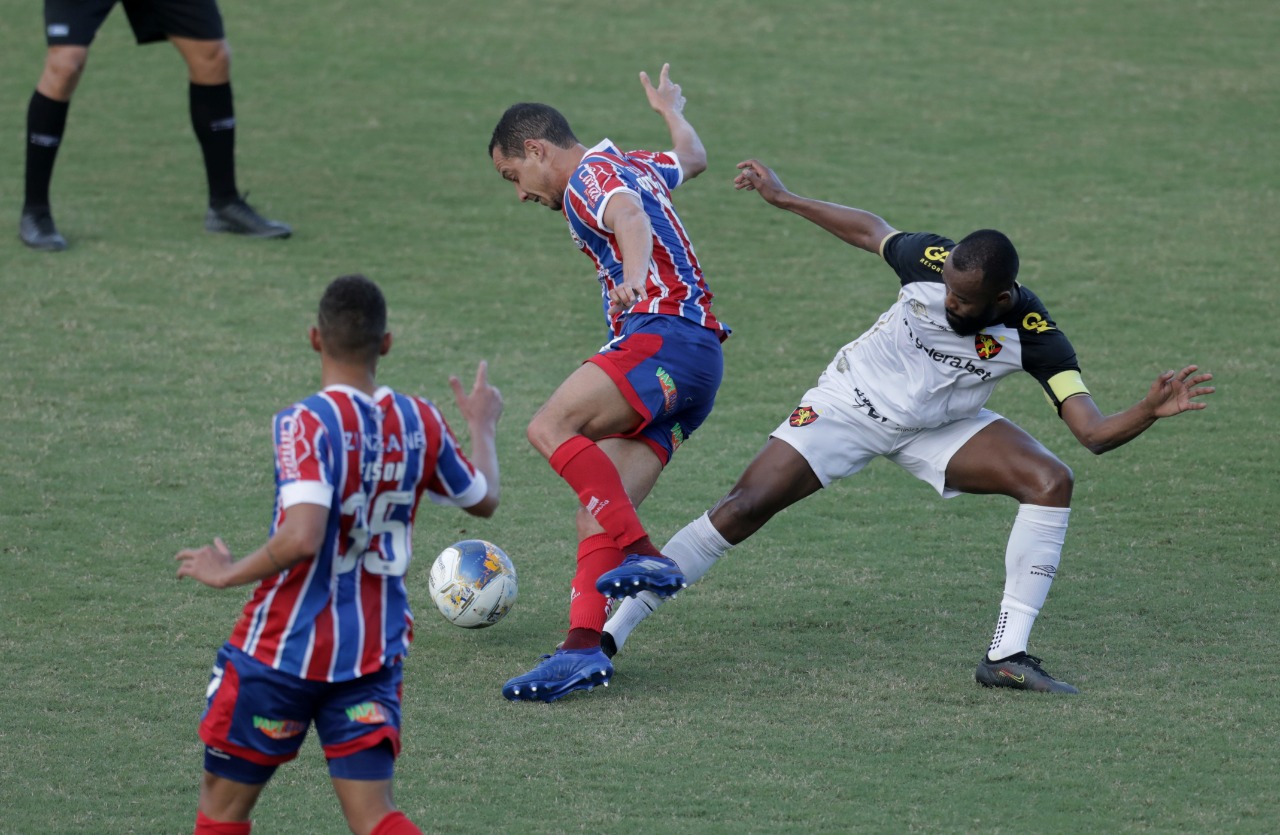 Bahia goleia o Sport e assume a liderança do grupo A do Nordestão