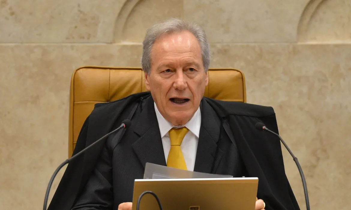 Para Lewandowski, não há na ação elementos que justifiquem suspender a indicação de Renan para integrar a comissão I Foto: Agência Brasil