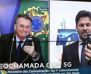 Bolsonaro recebe primeira videochamada com 5G