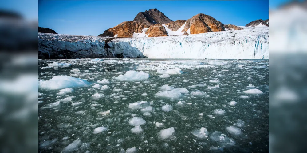 A desintegração regular das barreiras de gelo na costa leste da Península Antártica está ligada ao aquecimento Foto: Jonathan NACKSTRAND / AFP