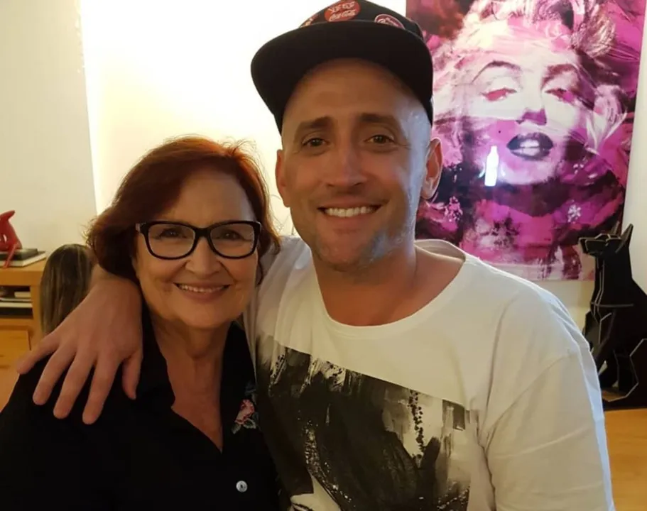 Dea Lucia foi a inspiração para o humorista criar o personagem Dona Hermínia I Foto: Instagram