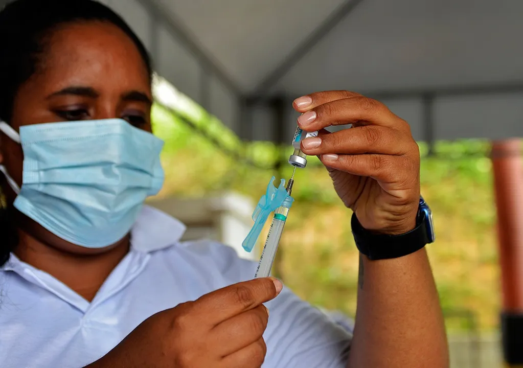Lauro recebeu lote com 3.366 doses de vacinas contra a Covid-19 | Foto: Shirley Stolze | Ag. A TARDE