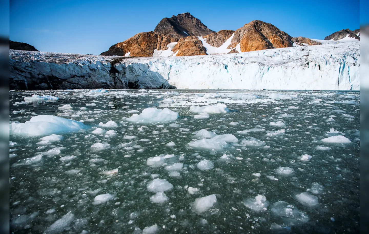 A desintegração regular das barreiras de gelo na costa leste da Península Antártica está ligada ao aquecimento Foto: Jonathan NACKSTRAND / AFP