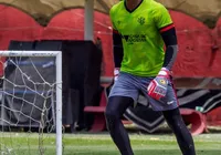 João Gabriel tem rescisão publicada no BID e pode assinar com outro clube