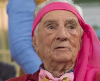 Aos 101 anos, Orlando Drummond, o Seu Peru, está internado em estado grave no RJ