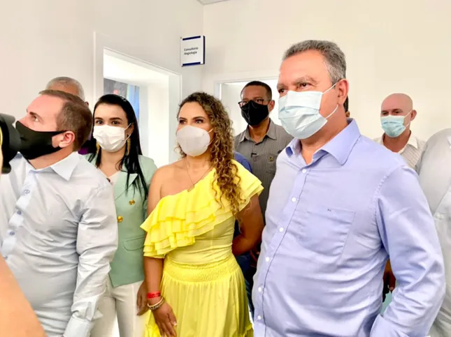 Imagem ilustrativa da imagem Com investimento de R$ 27 milhões, Policlínica Regional em Eunápolis é inaugurada