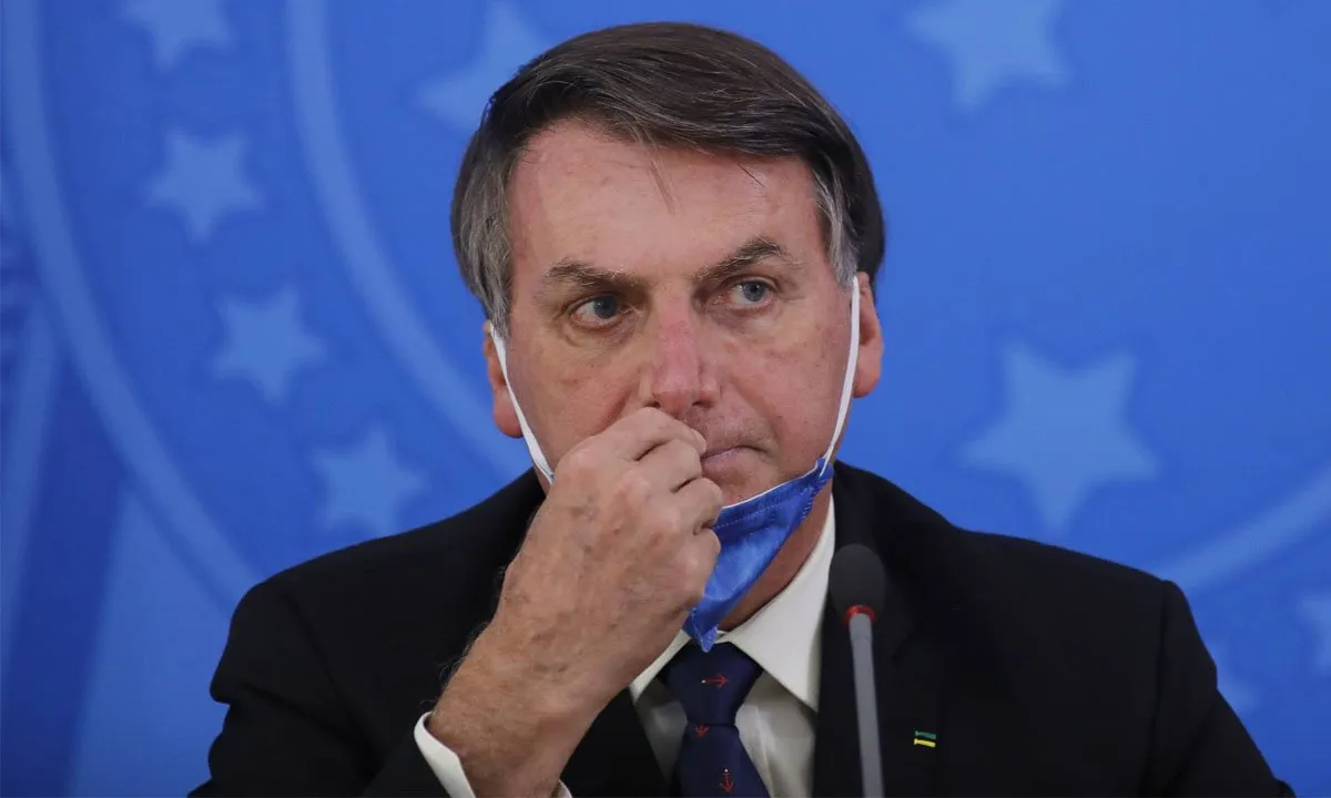 Conduta à pandemia do governo Bolsonaro foi um dos pontos criticados na manifestação deste sábado, 19 | Foto: AFP