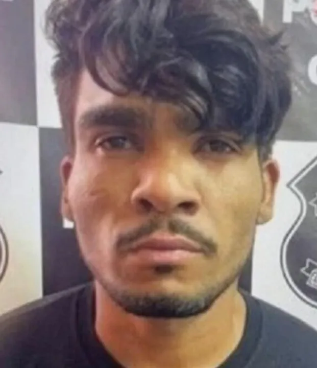 Veículo foi periciado pela polícia técnico-científica para saber se ele foi utilizado pelo criminoso baiano | Foto: Reprodução