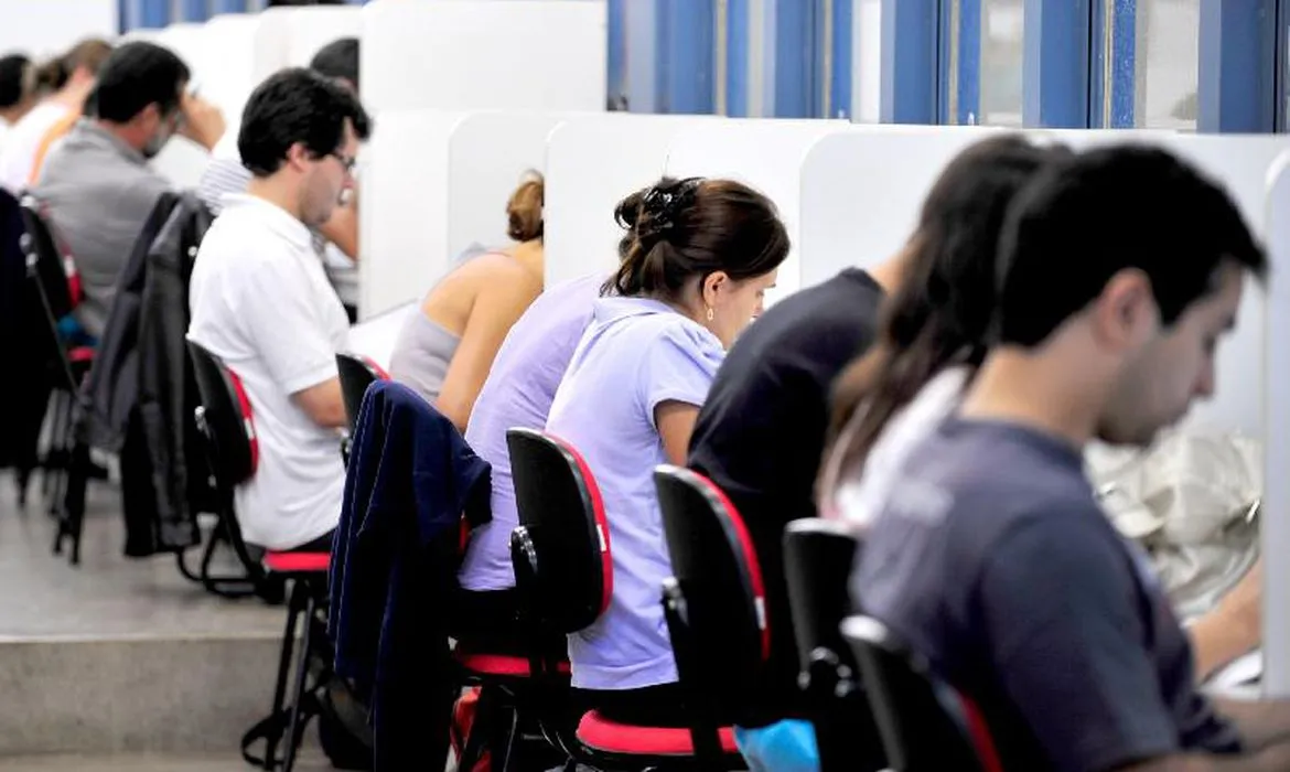 No Ceará, há vagas de Ensino Superior para Perícia Forense do Estado, com salários de R$ 3,6 mil até R$ 10.125,89 I Foto: Agência Brasil I Arquivo
