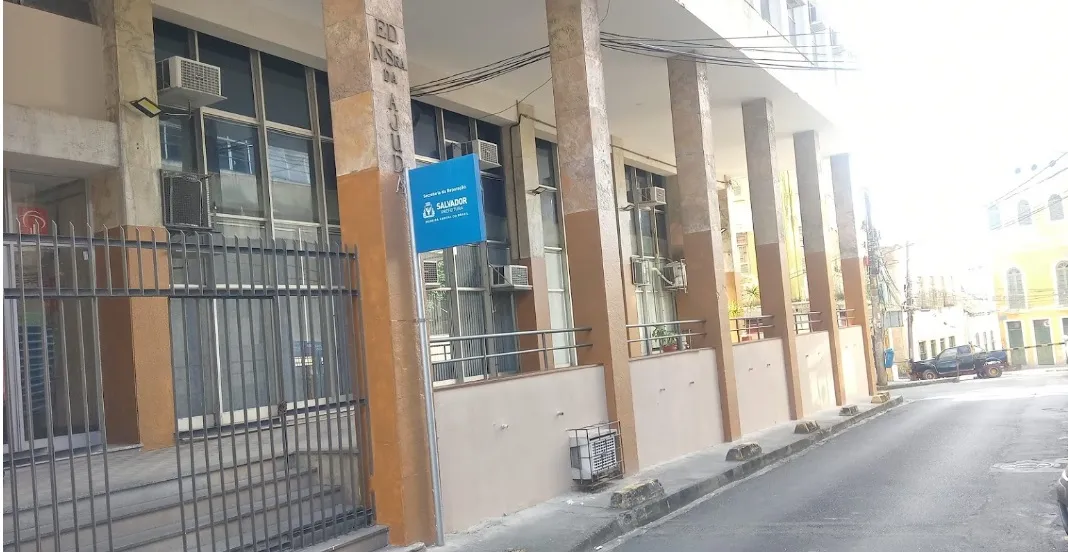 Duas salas comerciais localizadas no Centro de Salvador estão entre imóveis leiloados | Foto: Reprodução | Google Maps