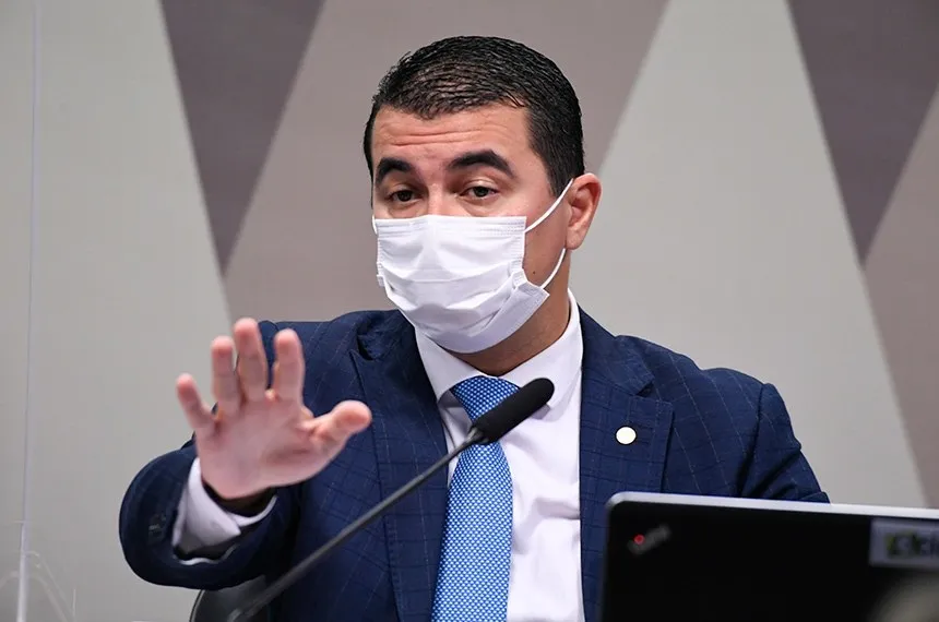 Ministro afirmou em junho que abriria investigação contra o deputado e o irmão | Foto: Agência Senado