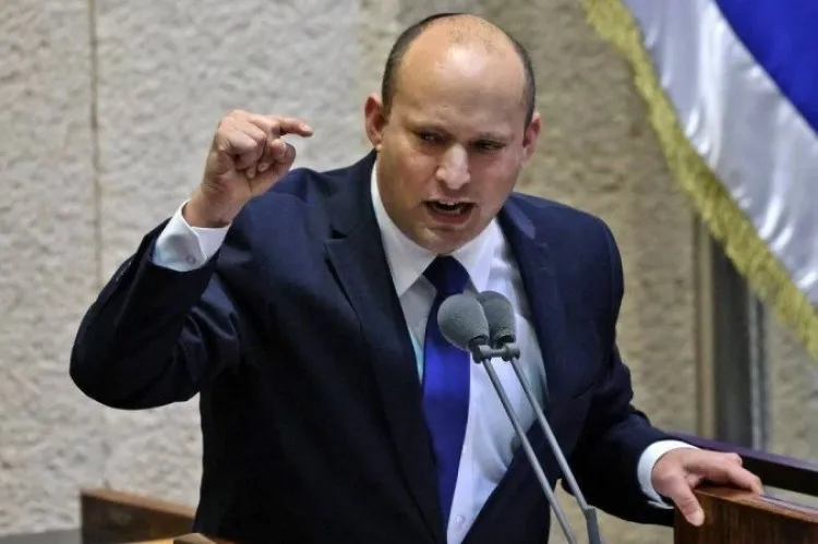 Aliança de vários partidos derrubou Benjamin Netanyahu e formou um novo governo com Naftali Bennett | Foto: Emmanuel Dunand | AFP