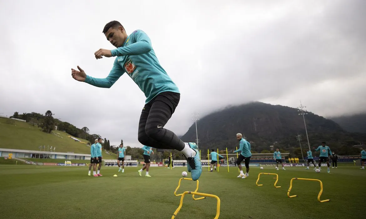 Brasil volta a entrar em campo na próxima quarta, no Nilton Santos | Foto: Lucas Figueiredo | CBF
