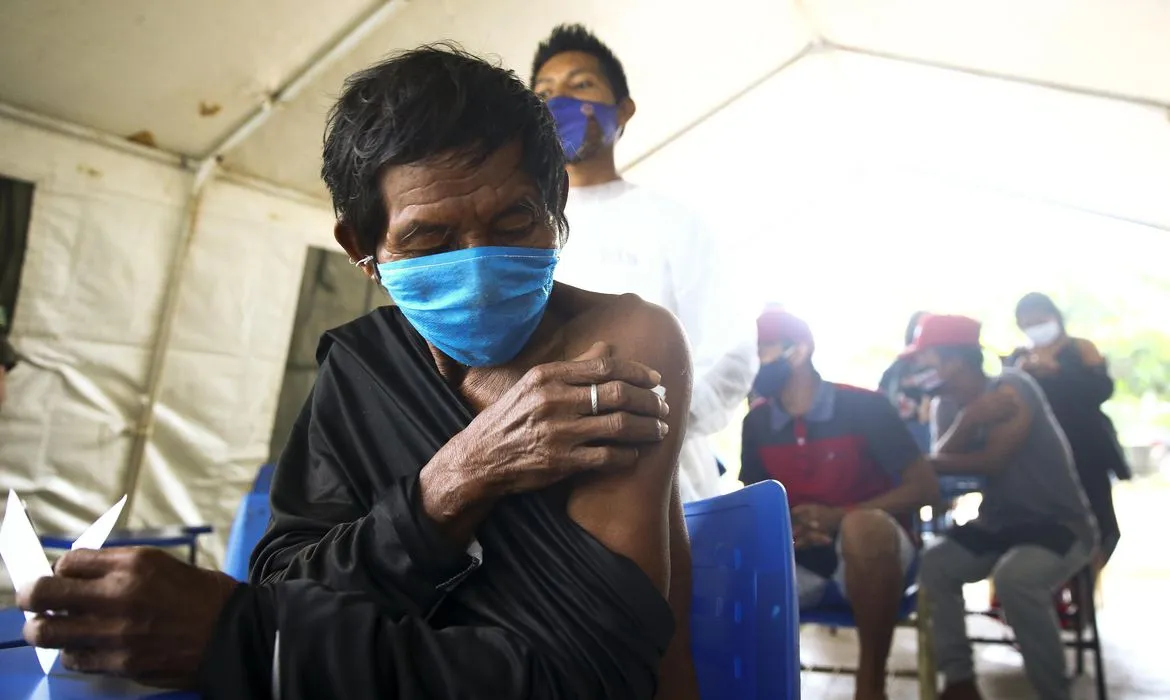 Segunda dose foi aplicada em 71% dos indígenas | Foto: Marcelo Camargo | Agência Brasil