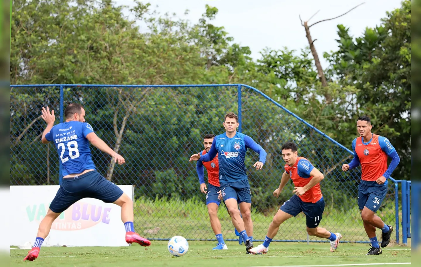 Em campo, apenas os jogadores que não começaram jogando na derrota diante do Internacional | Foto: Felipe Oliveira | EC Bahia