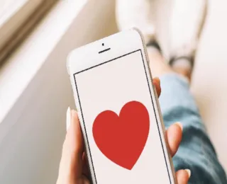 Internet é 'cupido' de casais que se formam durante a pandemia