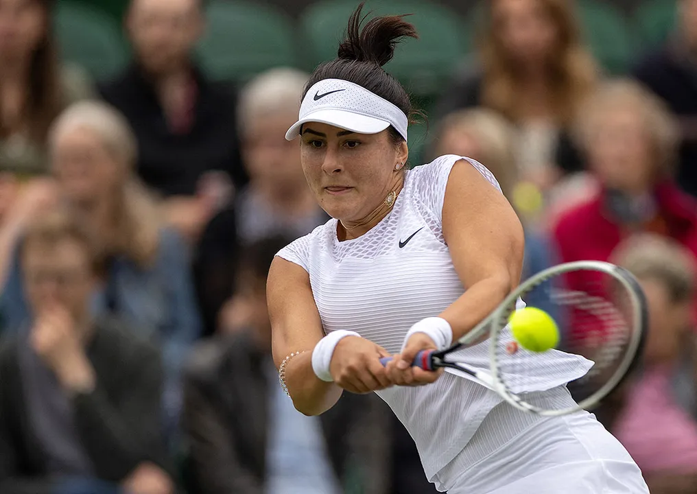 A desistência de Andreescu, de 21 anos, se junta a outras ausências importantes dos torneios masculino e feminino de Tóquio | Foto: AELTC | Simon Bruty | AFP