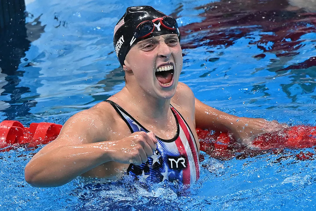 Ledecky, recordista mundial e olímpica da prova, completou o percurso em 8:12.57 | Foto: Attila Kisbenedek | AFP