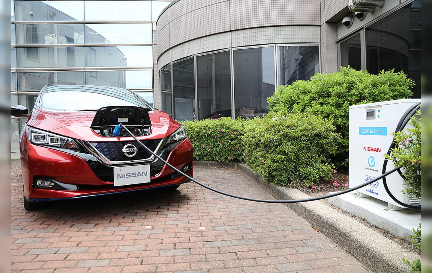 Nissan disponibiliza o Leaf para complementar a frota de elétricos | Fotos: Divulgação