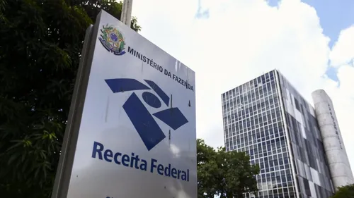A previsão é que sejam oferecidas 230 oportunidades para Auditor-Fiscal e 469 para Analista-Tributário | Foto: Reprodução | Agência Brasil