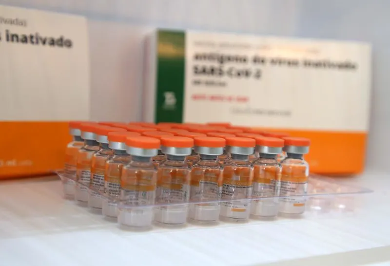 O imunizante é desenvolvido em parceria com o laboratório Sinovac | Foto: Rafael Martins | Ag: A TARDE
