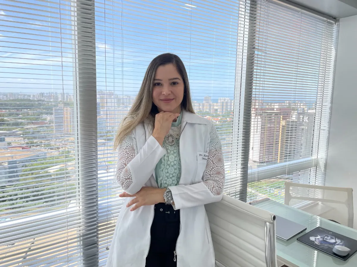 Karla Rebouças, dermatologista da Clínica Osmilto Brandão | Foto: Divulgação