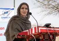 Angelina Jolie cria conta no Instagram e faz apelo pelo Afeganistão