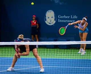 Stefani e Dabrowski ficam em segundo lugar nas duplas do WTA 1000