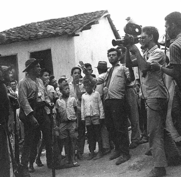 Imagem ilustrativa da imagem Há 40 anos, em 22 de agosto de 1981, morria o cineasta Glauber Rocha