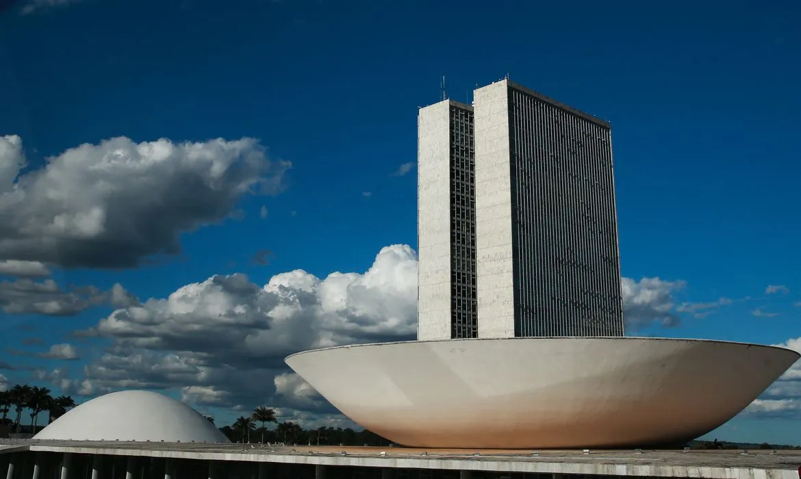Encaminhada pelo governo ao Congresso em agosto, a proposta prevê um déficit de R$ 49,6 bilhões | Foto: Marcello Casal Jr. | Agência Brasil