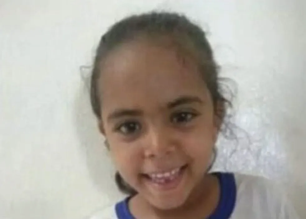 Ana Vitória Oliveira Mercês morava com a família no distrito de Espanta Gado e foi a primeira criança a morrer em decorrência do Covid-19 na cidade